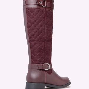 Woman’s winter boots